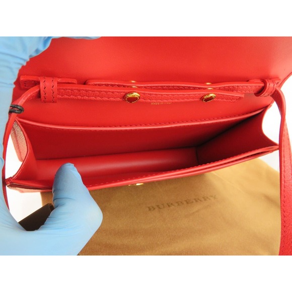 $1090 BURBERRY HAMPSHIRE RED LOGO LEATHER FLAP CROSSBODY CLUTCH BAG ITALY - Picture 4 of 15